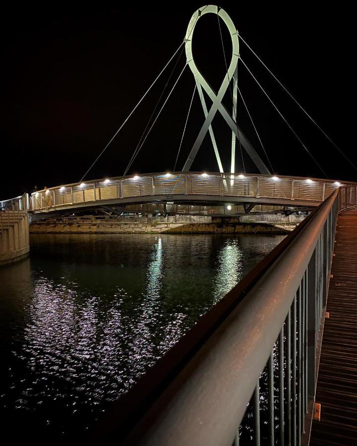 Aveiro'S Dock Apartments Luaran gambar